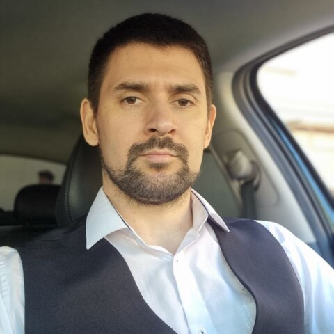 Павел Иову