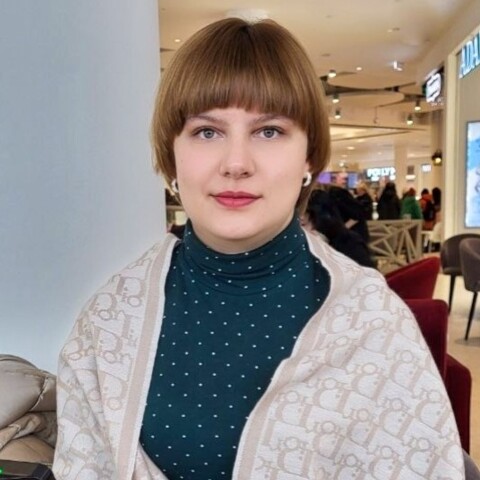 Виктория Шарова