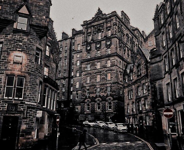 Восток или запад (4967)