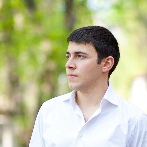 Арам Шатверов