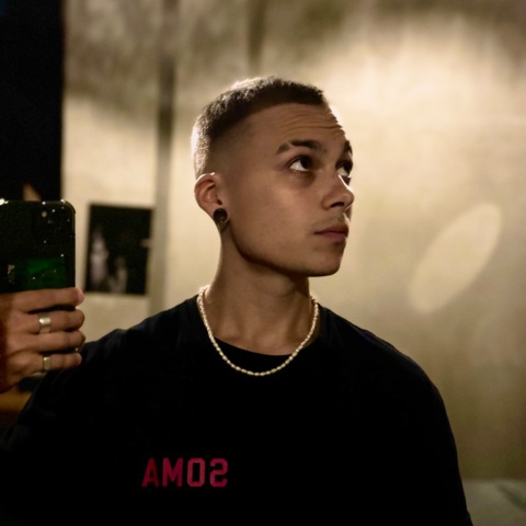 Антон Бордаковски