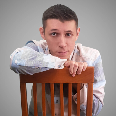 Иван Иванов