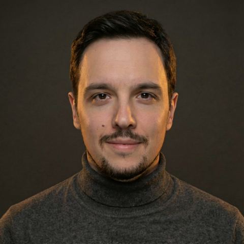 Станислав Регис