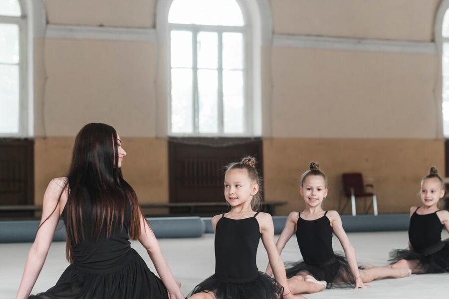 Эффективное продвижение сети балетных школ и управление контентом (1787)